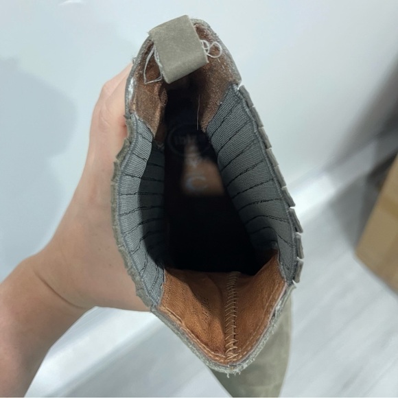 Jeffrey Campbell Bentley Western Suede Leather Bootie Size 8 - Picture 12 of 14